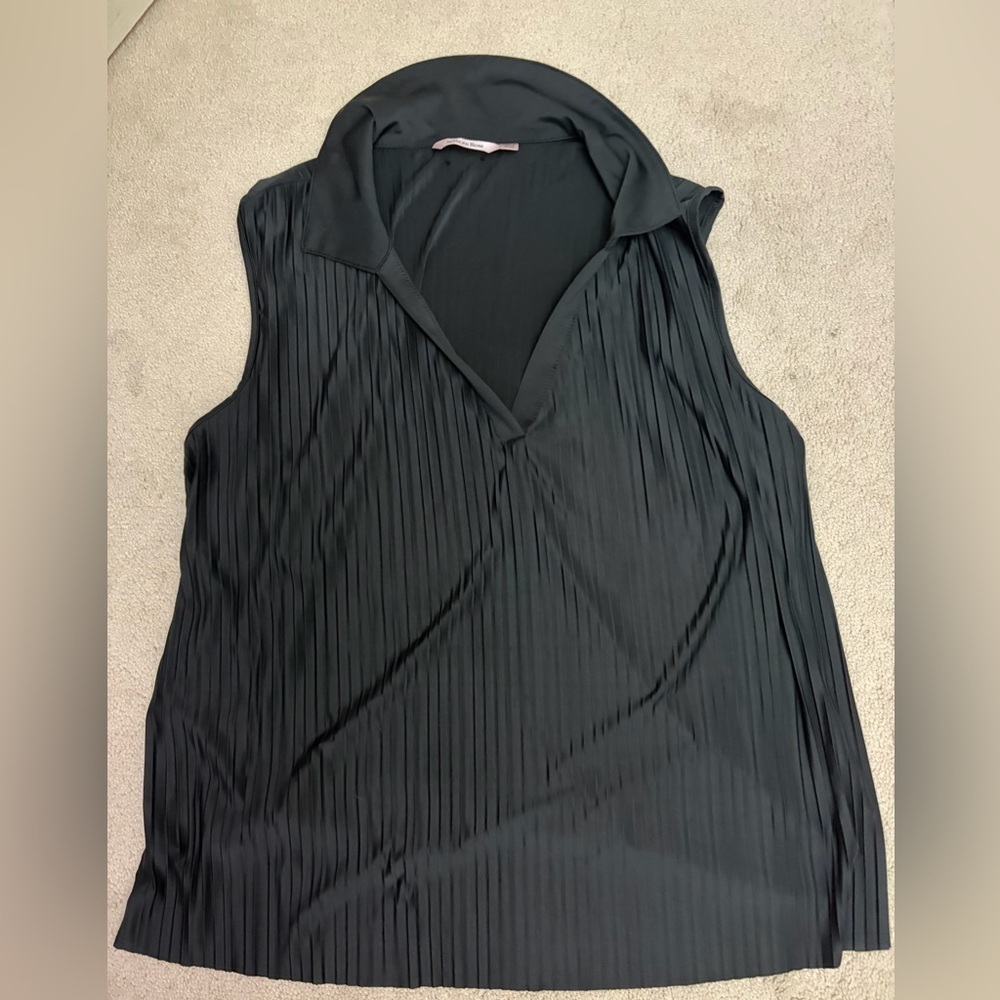 Chic 3 Piece Black Pleated Outfit - Picture 5 of 10